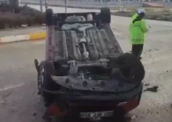 Avcılar’da kaza yerini karıştıran kadınlar kamerada