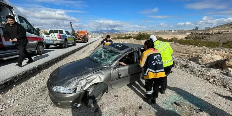 Bodrum’da ambulans devrildi: 4 yaralı