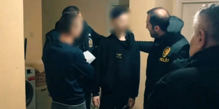 Bodrum’da ambulans devrildi: 4 yaralı