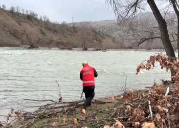 Bodrum’da ambulans devrildi: 4 yaralı