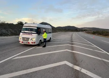 Erzincan’da köprüden atlayan şahıs ağır yaralandı