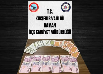 Kaçak tütünleri açıktan taşırken yakalandı