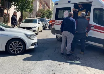 Sarıyer’de elektrikli aracın bataryasında yaşanan parlama kamerada