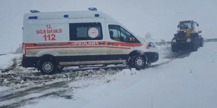 Sarıyer’de elektrikli aracın bataryasında yaşanan parlama kamerada