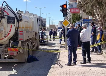 Tanker altında kalan yaya, hayatını kaybetti