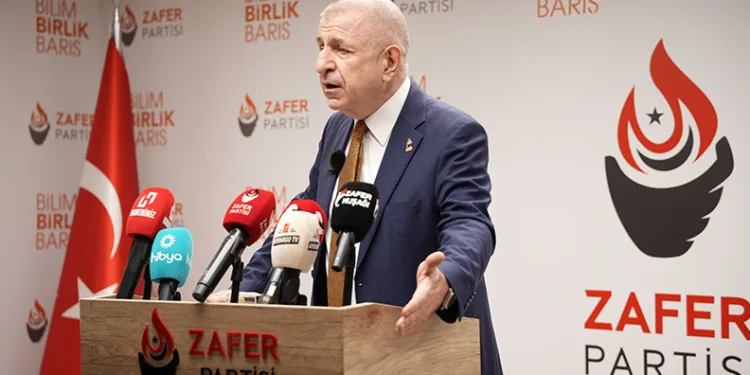 Ümit Özdağ’dan kabine değişikliğine ilişkin sert açıklama