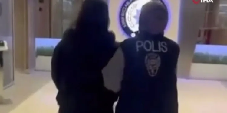 Sosyal medya platformunundan müstehcen içerik paylaşanlara operasyon