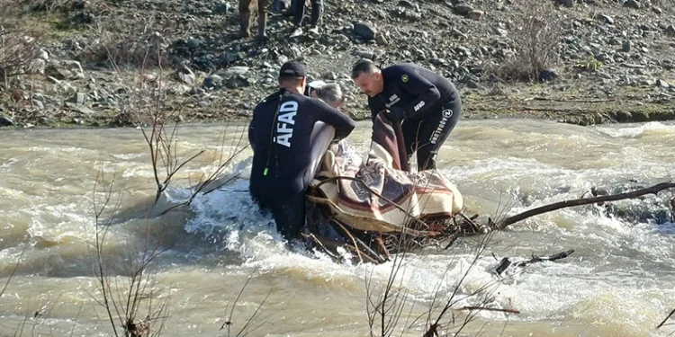 Tokat’ta kaybolan kadın dere yatağında ölü bulundu