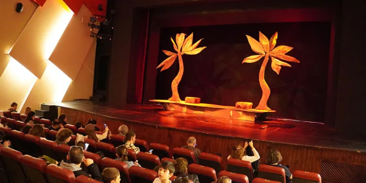 İznik’te Atık Piller Tiyatro Biletine Dönüşüyor