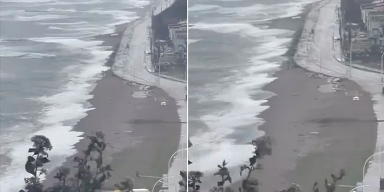 Karacabey’de fırtına ve sağanak sonrası deniz taştı