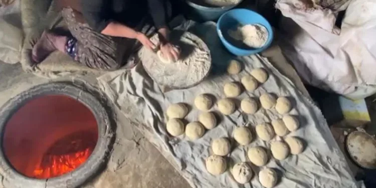 Ağrı’da tandırlar Ramazan için yakıldı