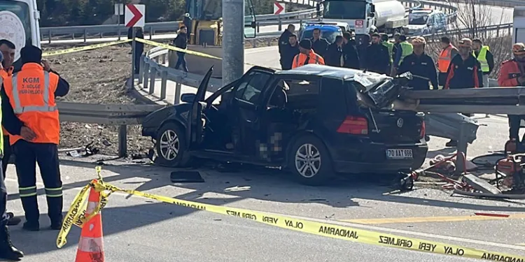 Karaman’da feci kaza: Anne-baba öldü, kız çocukları yaralandı