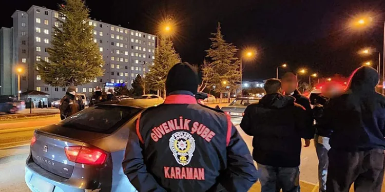Karaman’da silah ve uyuşturucu ele geçirildi: 5 tutuklama