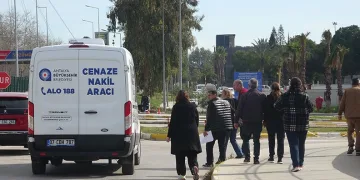 Fırtınalı havada denize giren genç adamdan acı haber