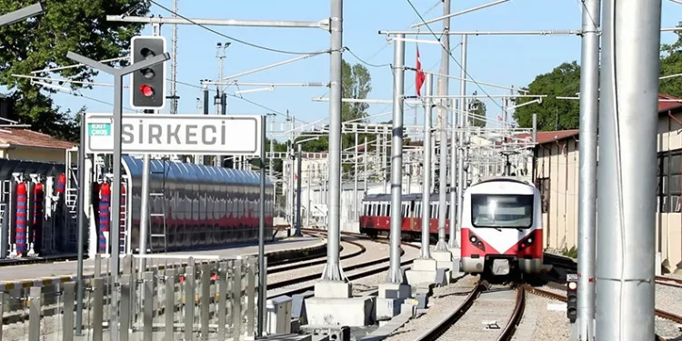 Tarihi hat 8 milyondan fazla yolcu taşıdı