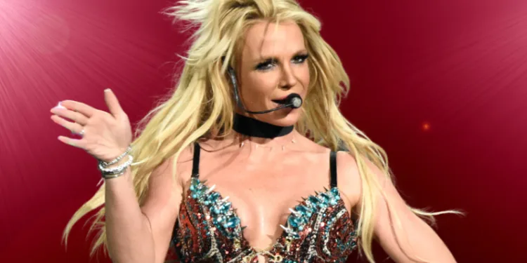 Britney Spears’tan 200 milyon dolarlık imza! Tüm şarkılarını sattı
