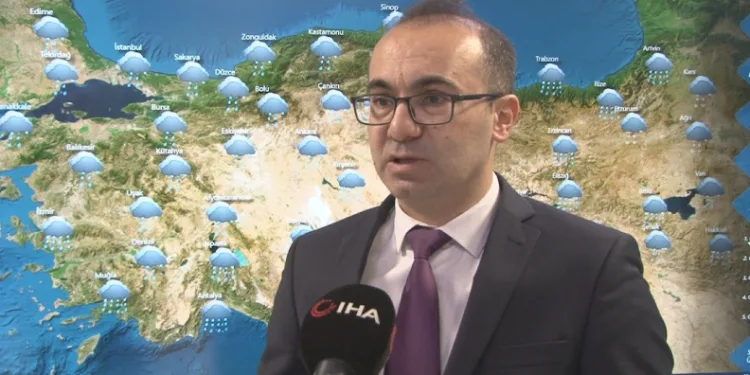 Hava Tahmin Uzmanı Çelik: “Ülke genelinde kuvvetli yağışlar bekliyoruz”