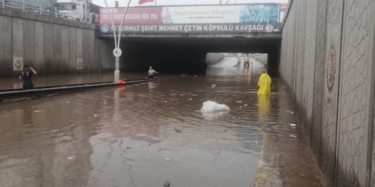 Özkan Yalım sözünü tuttu: Yılların su baskını sorunu tarih oldu