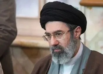 İranlı yetkililer Mücteba Hamaney’le ilgili iddiaları doğruladı