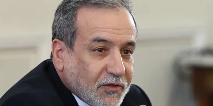 İran Yüzümüze Gülerken Diğer Taraftan Füze Atıyor!