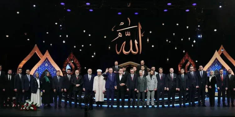 Cumhurbaşkanı Erdoğan: Bir asır önce yazılan kanlı senaryolara izin veremeyiz