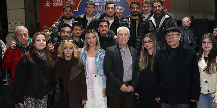 Bursa’da 7 yıldır aranan çocuk emniyetin özel ekibiyle bulundu