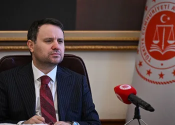 Gürlek’ten ticaret mahkemesi başkanı kriteri