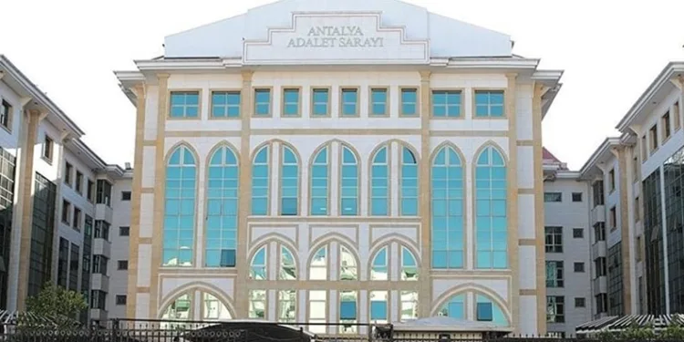 Serbest kalmak için itirafçı oldu, helallik istedi