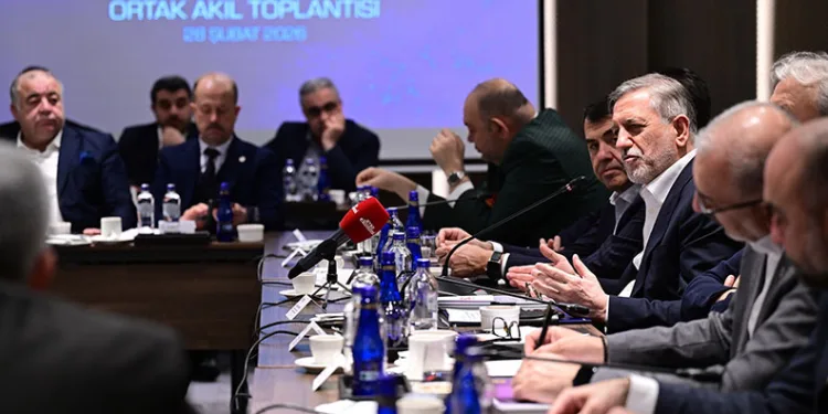 “Bursa dönüşümün merkezi olmaya devam edecek”