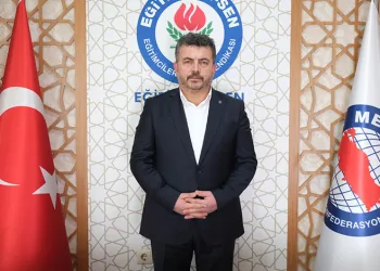 “Öğretmene uzanan el, geleceğimize uzanıyor”