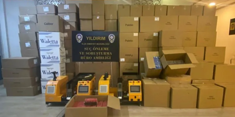 Bursa’da kaçak sigara imalathanesine operasyon