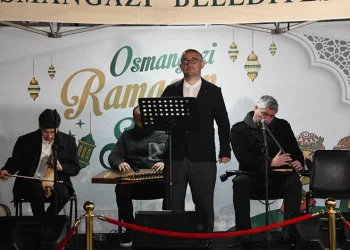 ‘Osmangazi Ramazan Sokağı’ huzur veren ezgilerle taçlandı
