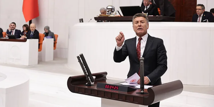 “Madem gübre var, neden çiftçiye peşin satılmıyor?”