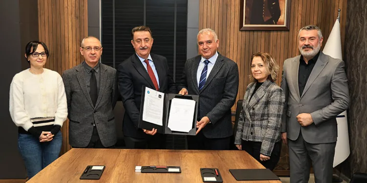 BUÜ sanat ile bilimi buluşturacak