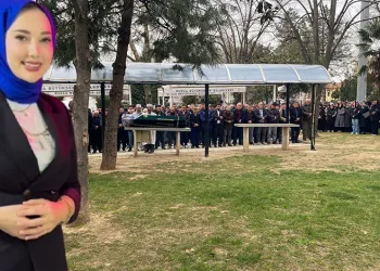 Bursa’daki silahlı saldırıda ölen kadın toprağa verildi