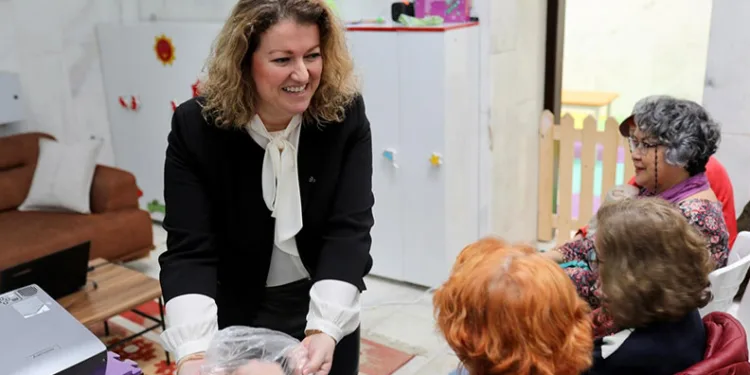 Gemlik Belediyesi’nden 8 Mart’a özel kadın hakları