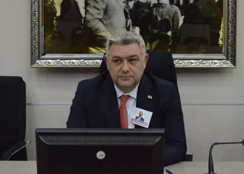 Tanju Özcan’ın yerine yeni başkanvekili seçildi