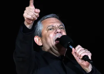 Özgür Özel: “Tanju masumdur”