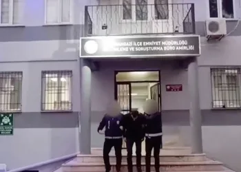 Bursa’da aranan 2 kişi yakalandı