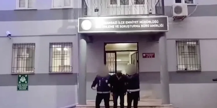 Bursa’da aranan 2 kişi yakalandı