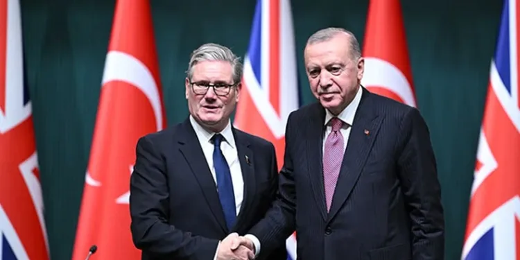 Cumhurbaşkanı Erdoğan, Starmer ile görüştü