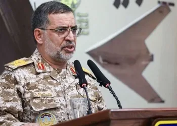 İran Devrim Muhafızları’ndan Hürmüz mesajı