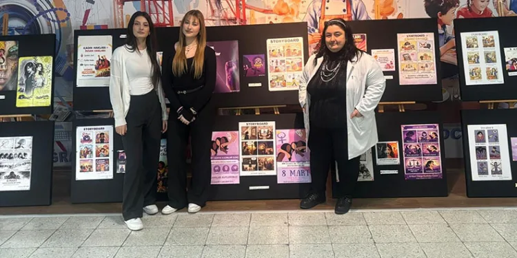 Liseli öğrencilerden 8 Mart’a anlamlı sergi