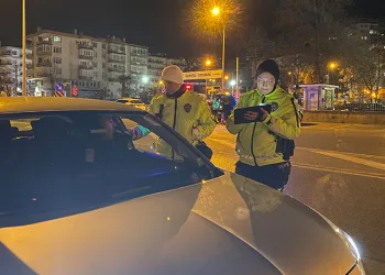 Mudanya’da trafikte huzur için gece denetimi
