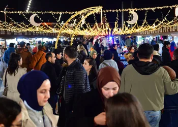 Osmangazi meydanında ramazan coşkusu sürüyor