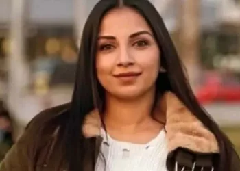 Kocası tarafından bıçaklanan 2 çocuk annesi hayatını kaybetti