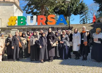 Kestel Belediyesi’nden kadınlara kültür dolu yolculuk