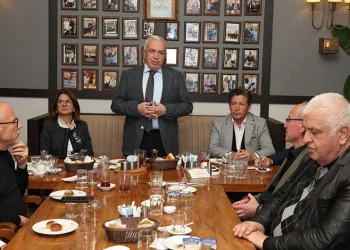 Şadi Özdemir amatör spor kulüp temsilcileri ile buluştu