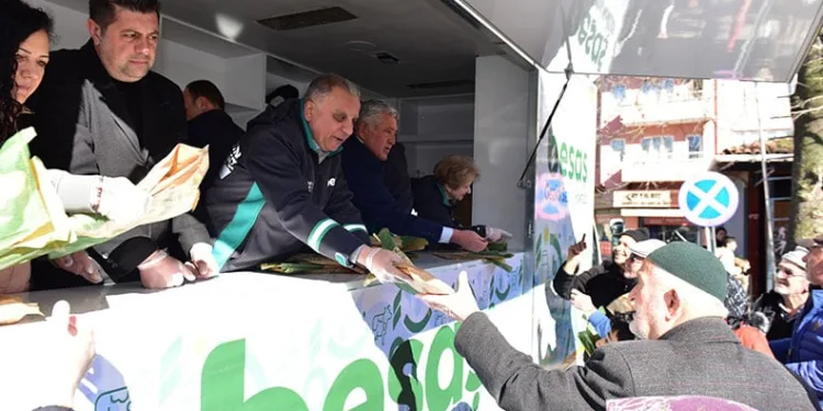 Yenişehir’de bugün pideler Büyükşehir’den