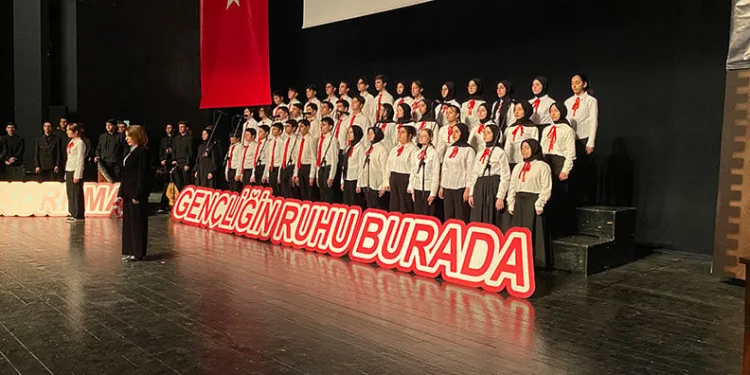 Bursa’da İstiklal Marşı’nın kabulünün 105. yılı törenle anıldı